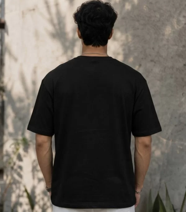 men's black oversized t-shirt back view